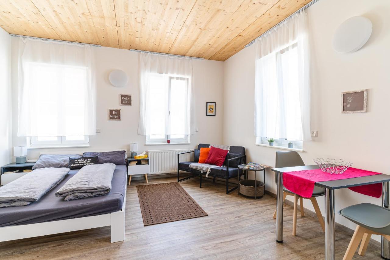 Tagblatt 8 Apartment